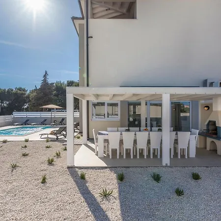Complex Kamenjak Villa