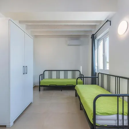 Complex Kamenjak Vila Premantura