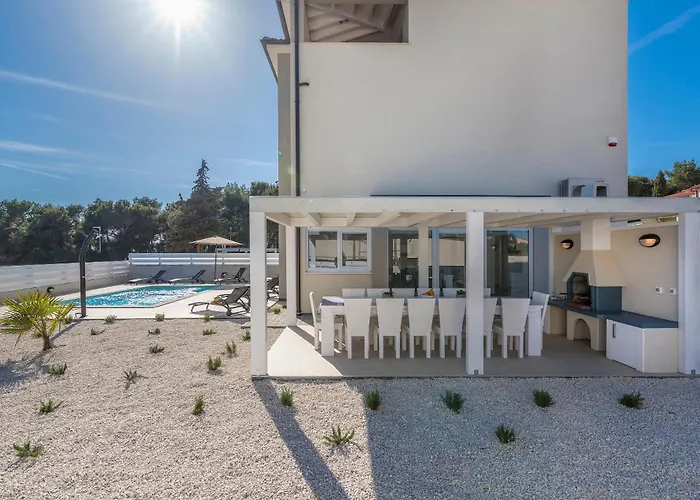 Complex Kamenjak Villa