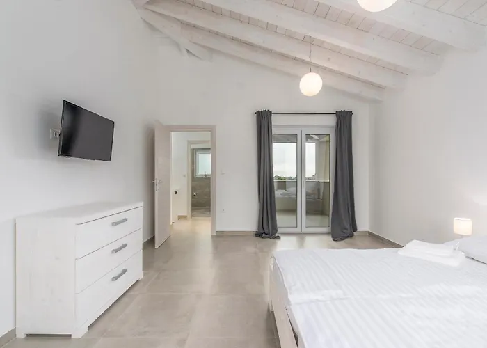 Villa Complex Kamenjak Premantura